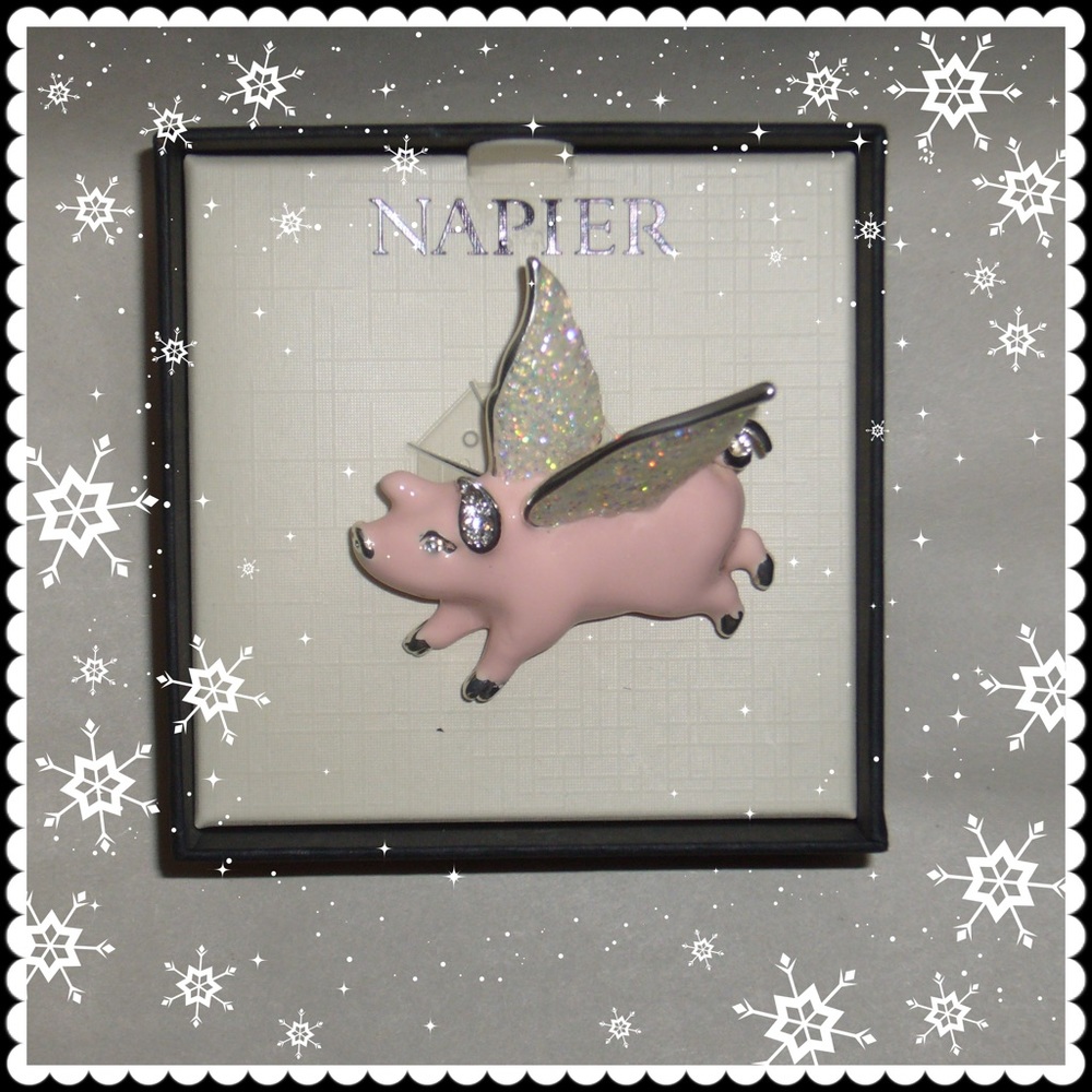COPY - ❤️❤️Flying Pig Brooch
